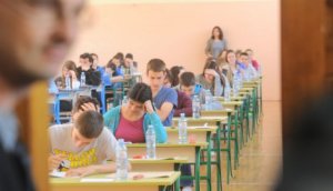 481957_mala-matura-02rasfoto-oliver-bunic_f