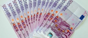 euro_banknotes