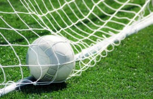 nogomet_lopta_u_mrezi_571460282
