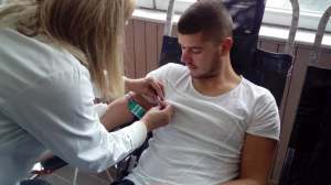 25445370_412348712516857_1417345142_o