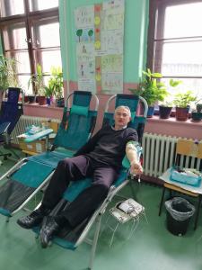 29258071_451727951912266_7109967631498608640_n