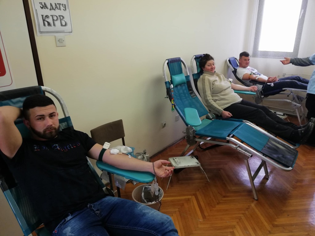 29511687_453373541747707_8727847499408080896_o