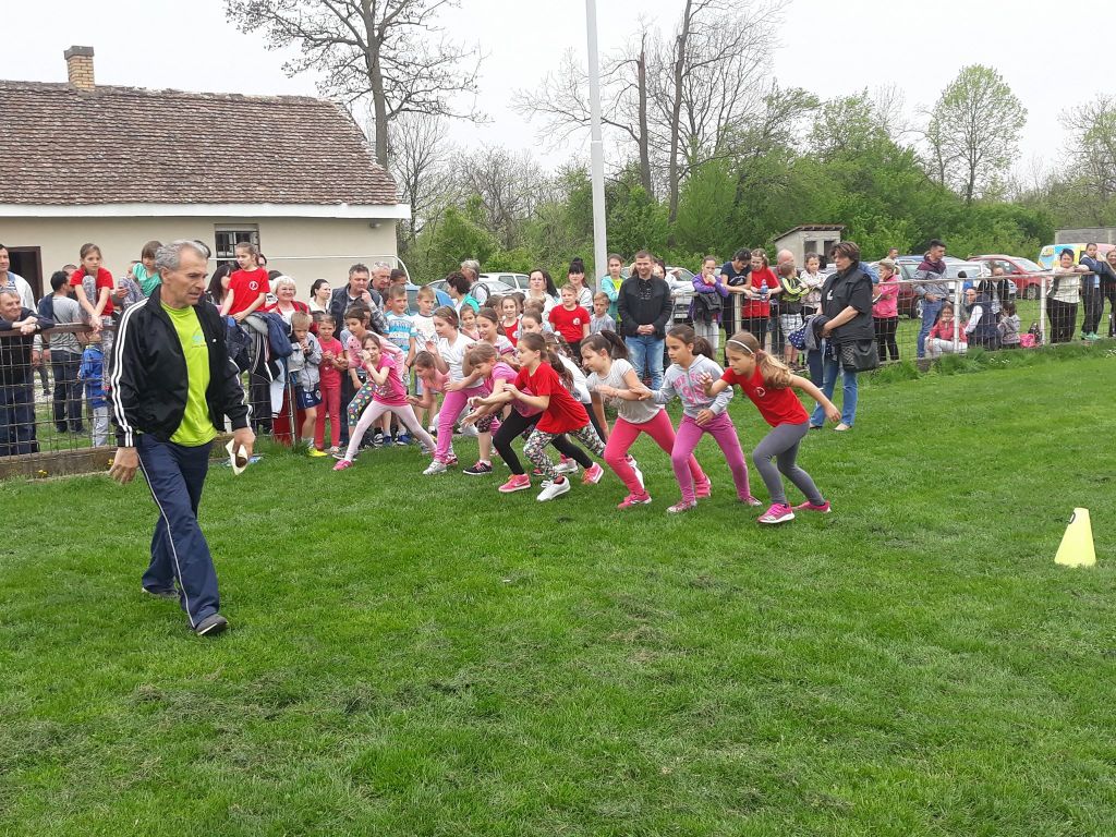 30712837_2062748067099041_6314206287148089344_n