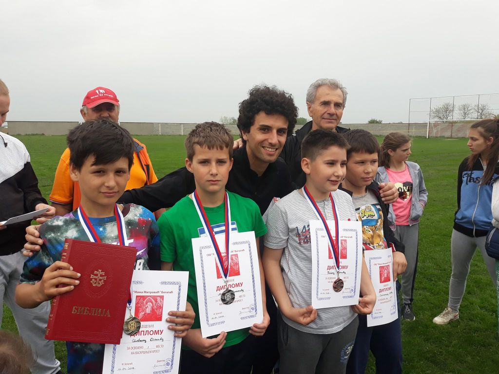 30728238_2062725387101309_6345893576605433856_n