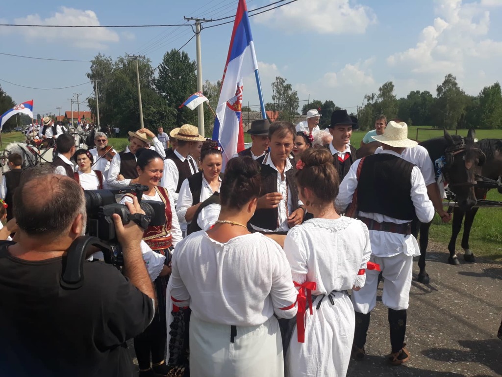 38519104_2041669099496115_7197727312438099968_n